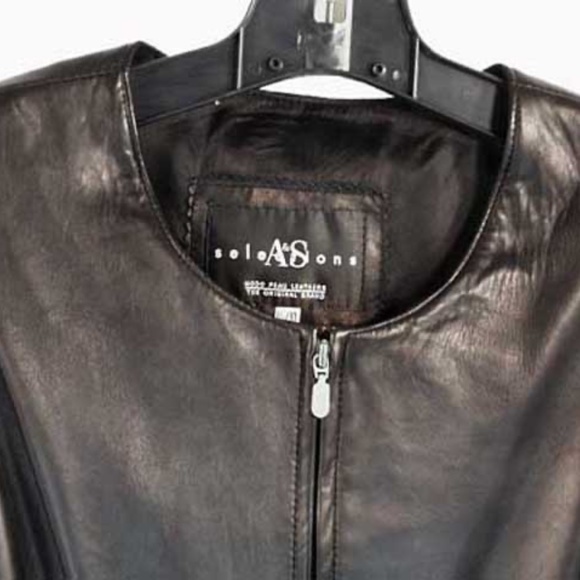 VEST, CALF LEATHER, TAGS ON, MISSES XL, BLACK, SHAPED BUST, FRONT ZIPPER - Picture 3 of 5